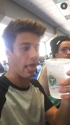 Cameron Dallas : cameron-dallas-1439382601.jpg