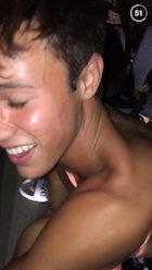 Cameron Dallas : cameron-dallas-1440178321.jpg