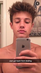 Cameron Dallas : cameron-dallas-1440300601.jpg