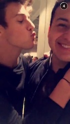 Cameron Dallas : cameron-dallas-1441914001.jpg