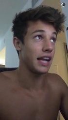 Cameron Dallas : cameron-dallas-1443988321.jpg