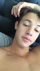 Cameron Dallas : cameron-dallas-1444504321.jpg