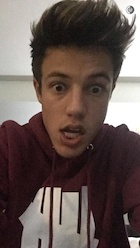 Cameron Dallas : cameron-dallas-1444701601.jpg