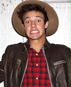 Cameron Dallas : cameron-dallas-1446579721.jpg