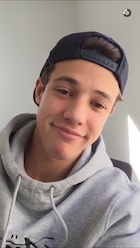 Cameron Dallas : cameron-dallas-1447724521.jpg