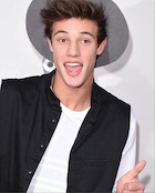 Cameron Dallas : cameron-dallas-1448279641.jpg