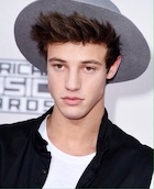 Cameron Dallas : cameron-dallas-1448280001.jpg