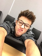 Cameron Dallas : cameron-dallas-1449121321.jpg