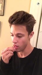 Cameron Dallas : cameron-dallas-1449776161.jpg