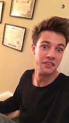 Cameron Dallas : cameron-dallas-1449777241.jpg