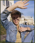 Cameron Dallas : cameron-dallas-1456539841.jpg
