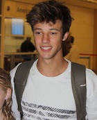 Cameron Dallas : cameron-dallas-1462114801.jpg