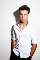 Cameron Dallas : cameron-dallas-1463347801.jpg