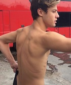 Cameron Dallas : cameron-dallas-1465074721.jpg