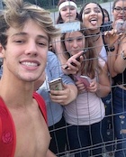 Cameron Dallas : cameron-dallas-1465075801.jpg