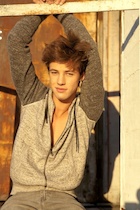 Cameron Dallas : cameron-dallas-1466031961.jpg