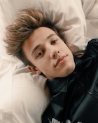 Cameron Dallas : cameron-dallas-1469070361.jpg