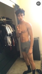 Cameron Dallas : cameron-dallas-1469891955.jpg