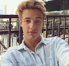 Cameron Dallas : cameron-dallas-1471924441.jpg