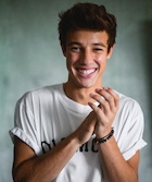 Cameron Dallas : cameron-dallas-1475976241.jpg