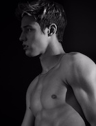 Cameron Dallas : cameron-dallas-1477164601.jpg