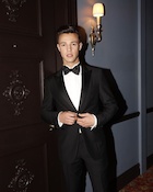 Cameron Dallas : cameron-dallas-1493713081.jpg