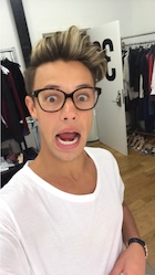 Cameron Dallas : cameron-dallas-1498892041.jpg