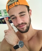 Cameron Dallas : cameron-dallas-1512378001.jpg