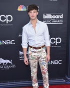 Cameron Dallas : cameron-dallas-1556990102.jpg