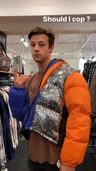 Cameron Dallas : cameron-dallas-1565809022.jpg