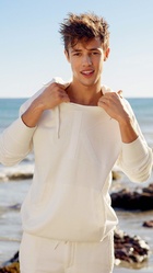 Cameron Dallas in General Pictures, Uploaded by: Guest