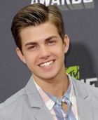 Cameron Palatas : cameron-palatas-1372706090.jpg