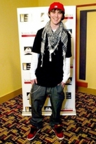 Cameron Bright : cameron_bright_1256144853.jpg