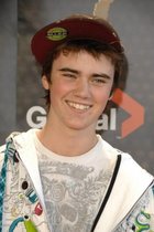 Cameron Bright : cameron_bright_1273973237.jpg