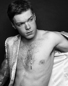 Cameron Monaghan : cameron-monaghan-1486837305.jpg