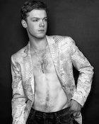 Cameron Monaghan : cameron-monaghan-1488873216.jpg