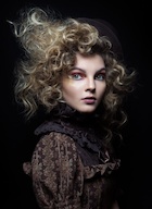 Camren Bicondova : camren-bicondova-1460640601.jpg