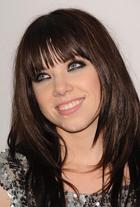 Carly Rae Jepsen : carly-rae-jepsen-1366656951.jpg