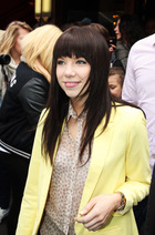 Carly Rae Jepsen : carly-rae-jepsen-1366887579.jpg