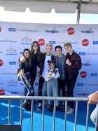 Carson Lueders : TI4U1510805269.jpg