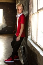 Carson Lueders : carson-lueders-1434232322.jpg