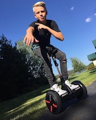 Carson Lueders : carson-lueders-1470416421.jpg