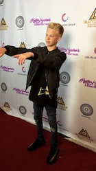 Carson Lueders : carson-lueders-1495224002.jpg