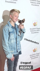 Carson Lueders : carson-lueders-1509712201.jpg