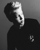 Carson Lueders : carson-lueders-1510902115.jpg