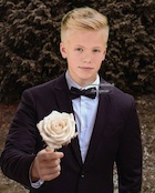 Carson Lueders : carson-lueders-1512919925.jpg