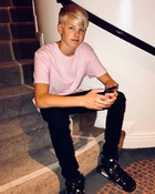 Carson Lueders : carson-lueders-1525989185.jpg