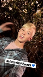 Carson Lueders : carson-lueders-1533401885.jpg