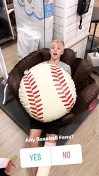 Carson Lueders : carson-lueders-1536678175.jpg