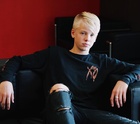 Carson Lueders : carson-lueders-1537050337.jpg